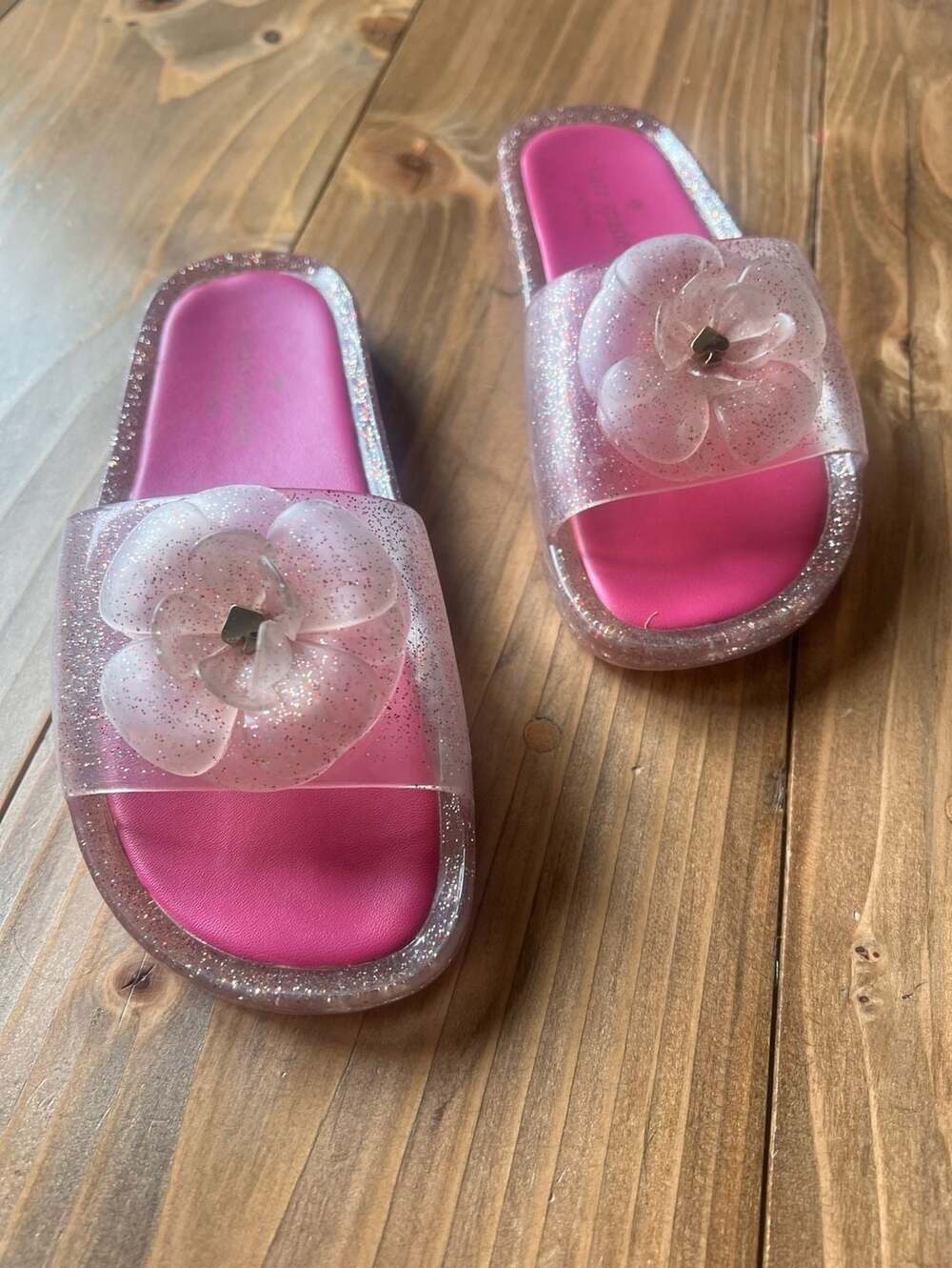 Kate Spade New York Glitter Flower Jelly Slides Size 6* estimated